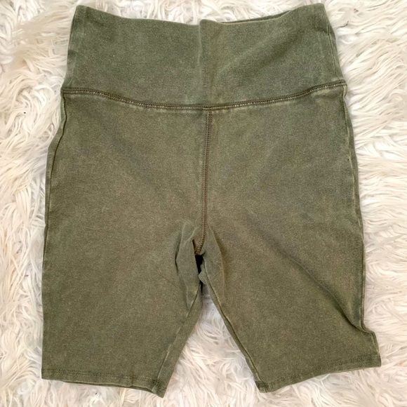 Pants - Spandex Shorts